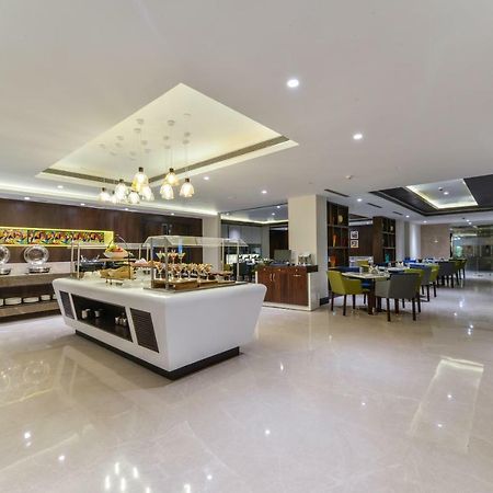Lemon Tree Hotel Джамму Екстер'єр фото